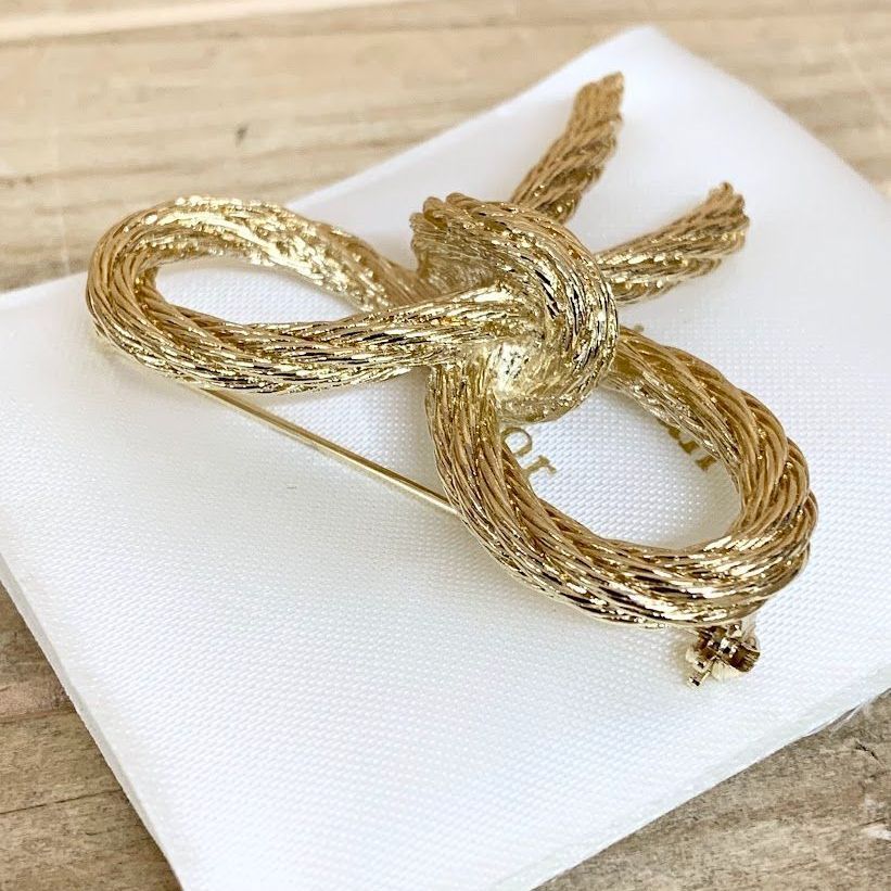 Christian Dior ブローチ　リボン　ゴールド　大ぶり　ビンテージ 美品✨Diorクリスチャンディオール リボン ブローチ ゴールド