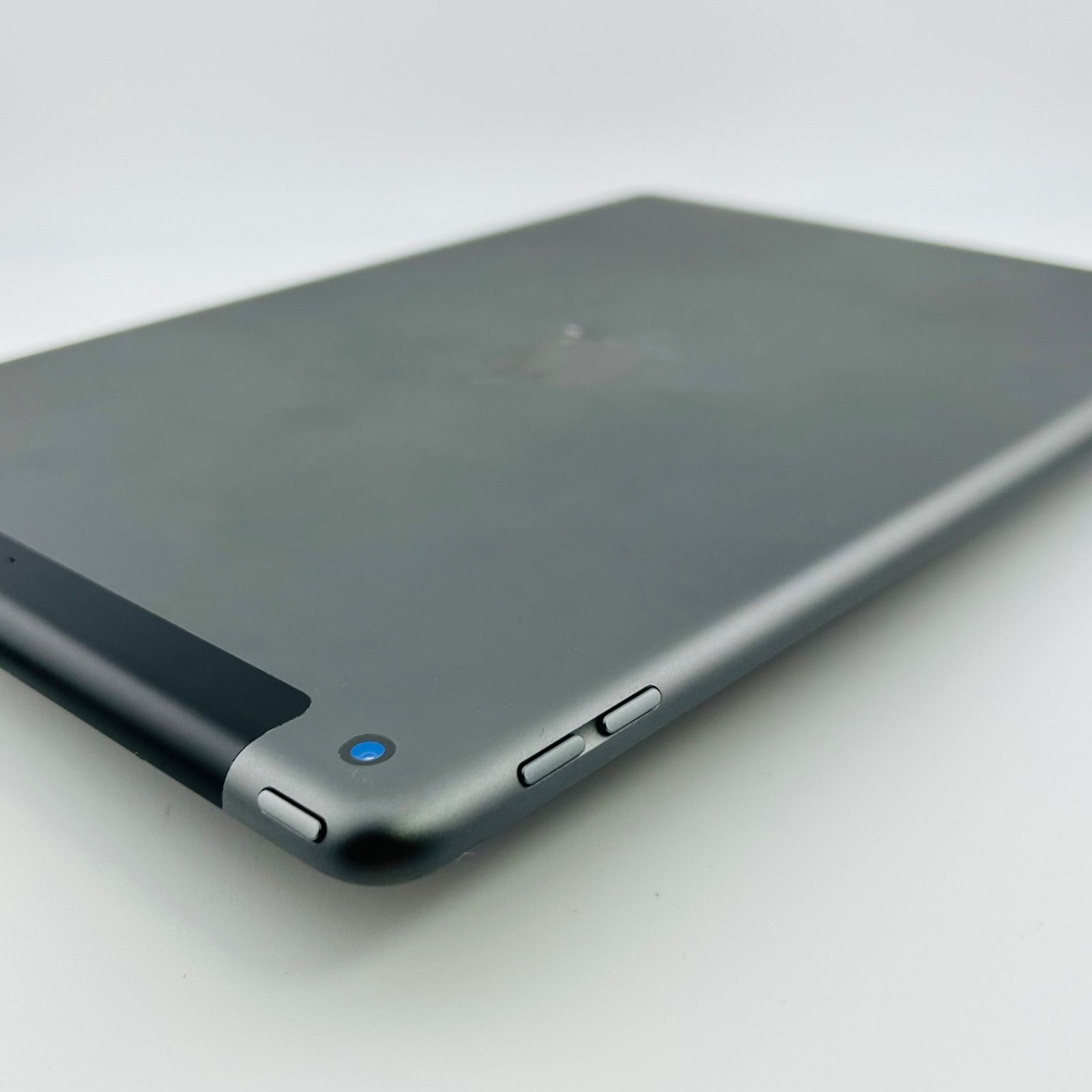 iPad第9世代　ほぼ未使用　64GB バッテリー良好 バッテリー良好 iPad 第9世代 64GB スペースグレイ WiFiモデル 中古