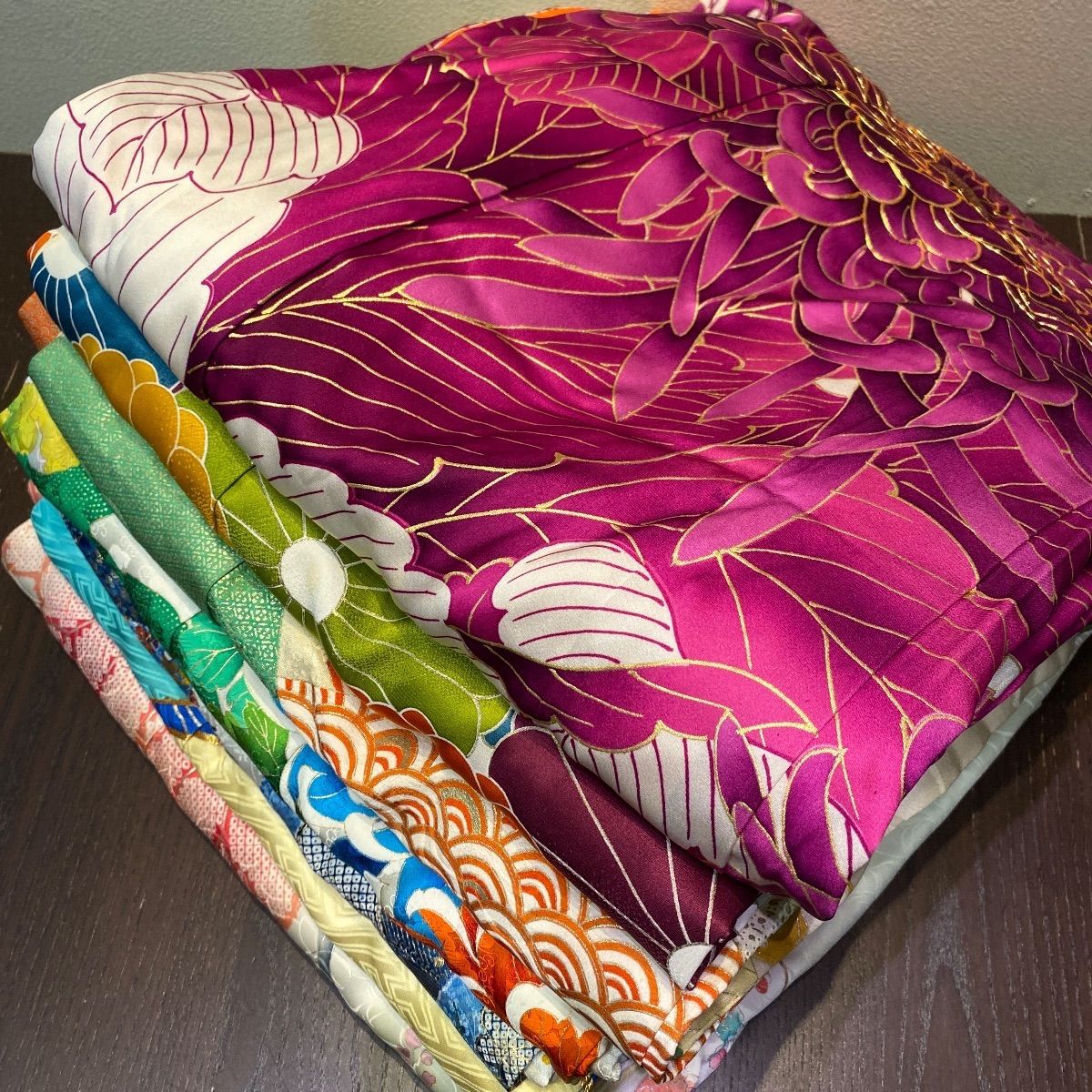 まとめ売り】正絹振袖7枚 リメイク素材 ハンドメイド向け - メルカリ