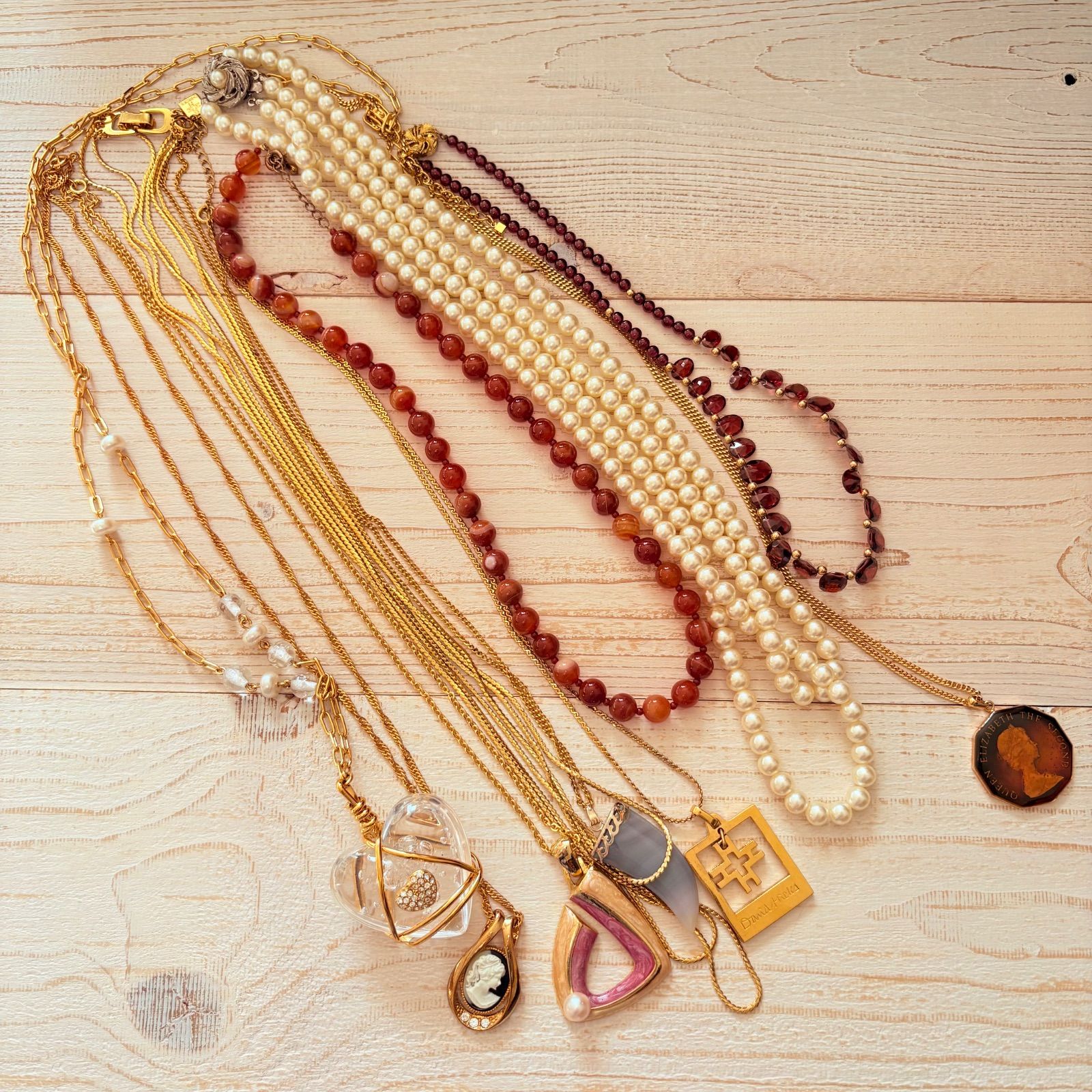 アクセサリーセットまとめ売り 限定数のみ【チャームセット 3ケースまとめ売り 注意書き有