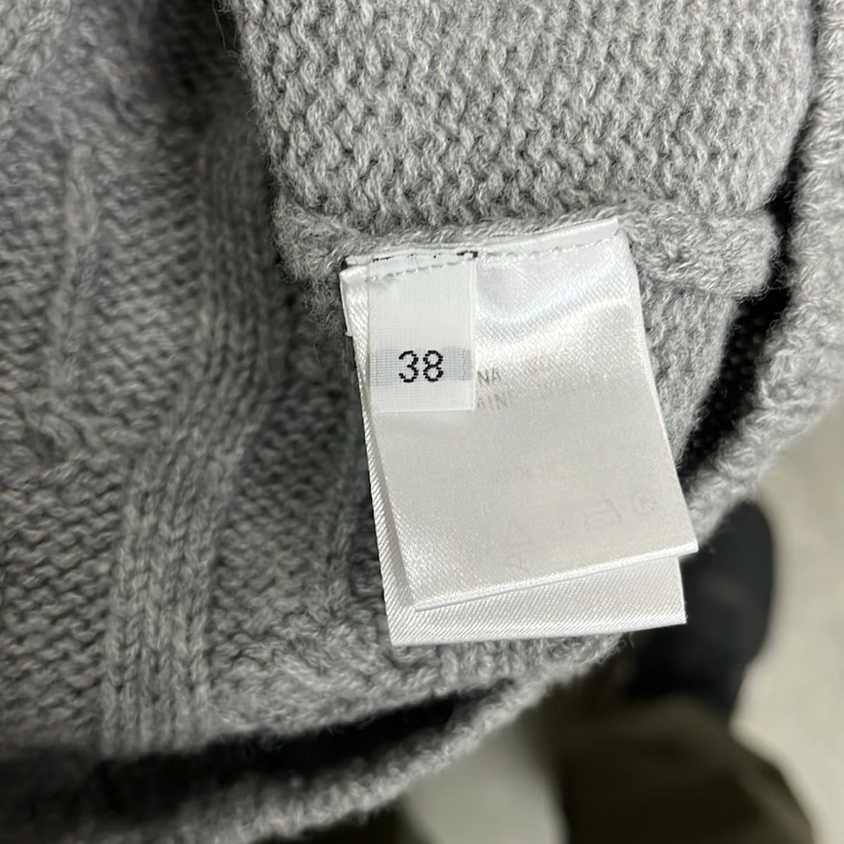 Cruciani(クルチアーニ) カーディガン サイズ38 M レディース美品