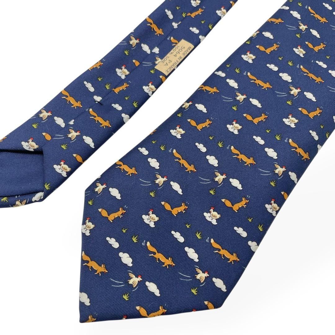 極美品✨HERMES ネクタイ　エルメス　ドラゴン　アニマル　可愛い　動物 極美品 HERMES エルメス ネクタイ アニマル柄 ネイビーブルー シルク