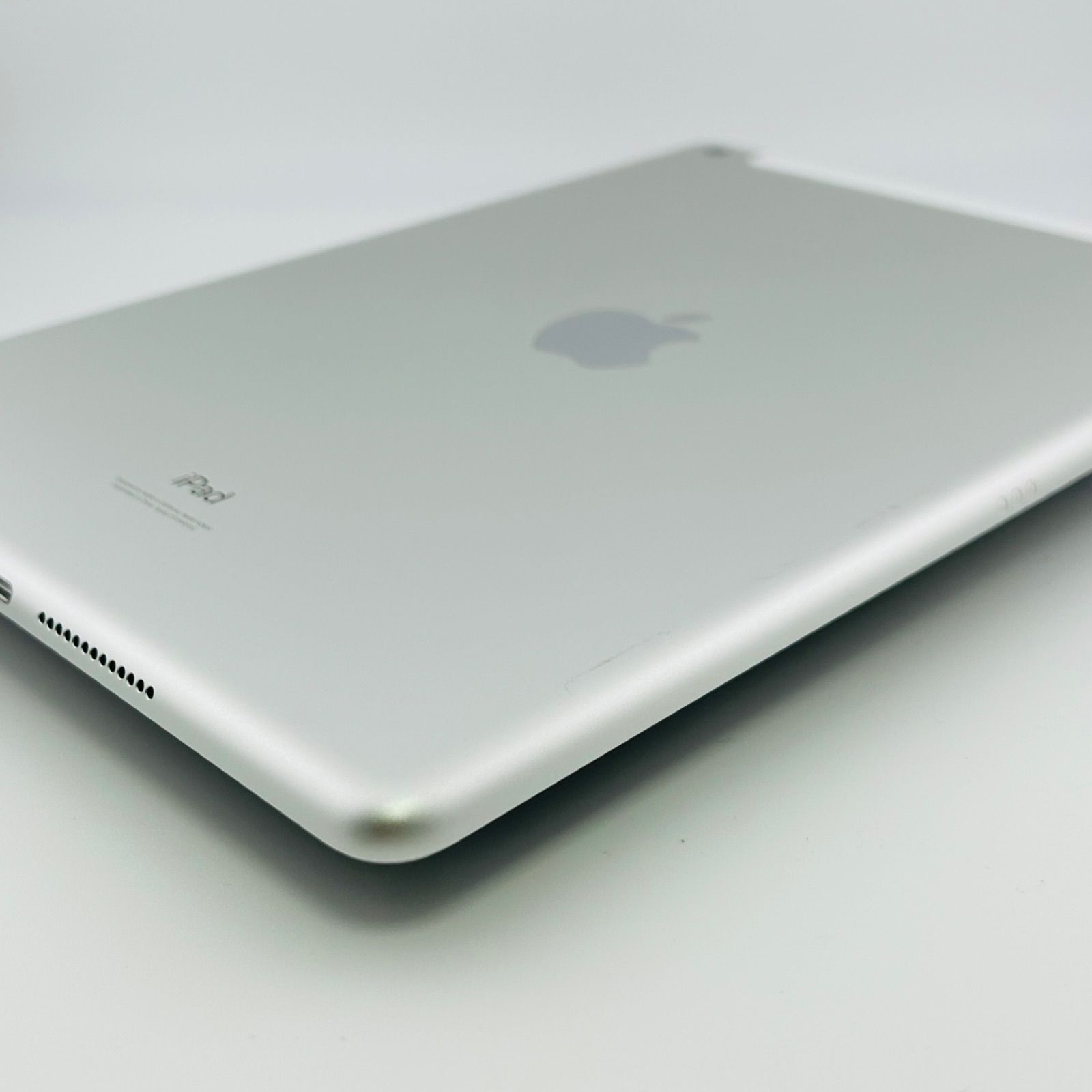 バッテリー良好 iPad 第9世代 64GB シルバー Cellularモデル 中古 本体