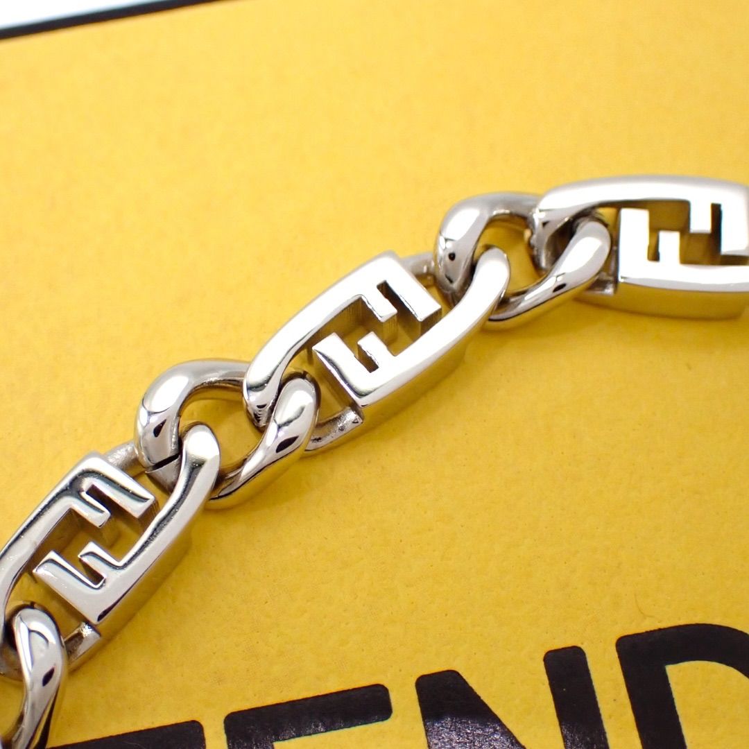 箱 Fendi フェンディ オーロック ブレスレット XS メタル シルバー