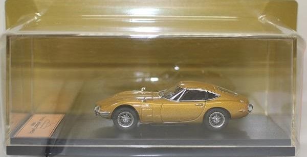 新品 1/43 国産名車プレミアムコレクション トヨタ 2000GT ゴールド