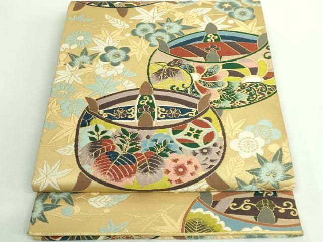 平和屋着物○極上 西陣 白綾苑大庭 六通柄袋帯 糸車花文 金糸 逸品