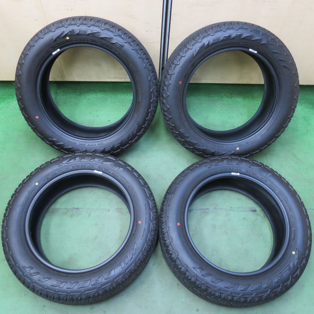 【新車外し】FALKEN WILDPEAK A/T 225/60R18 225/60R18 100H ファルケン WILDPEAK A/T TRAIL 01A 2025年製 新車外し