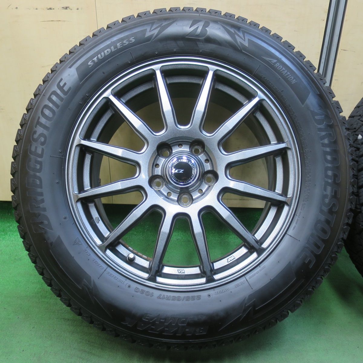 JACK2②225/65R17 ブリヂストン スタッドレス溝有 ⭐︎225/65R17 ブリヂストン 新品スタッドレスアルミセット⭐︎残り