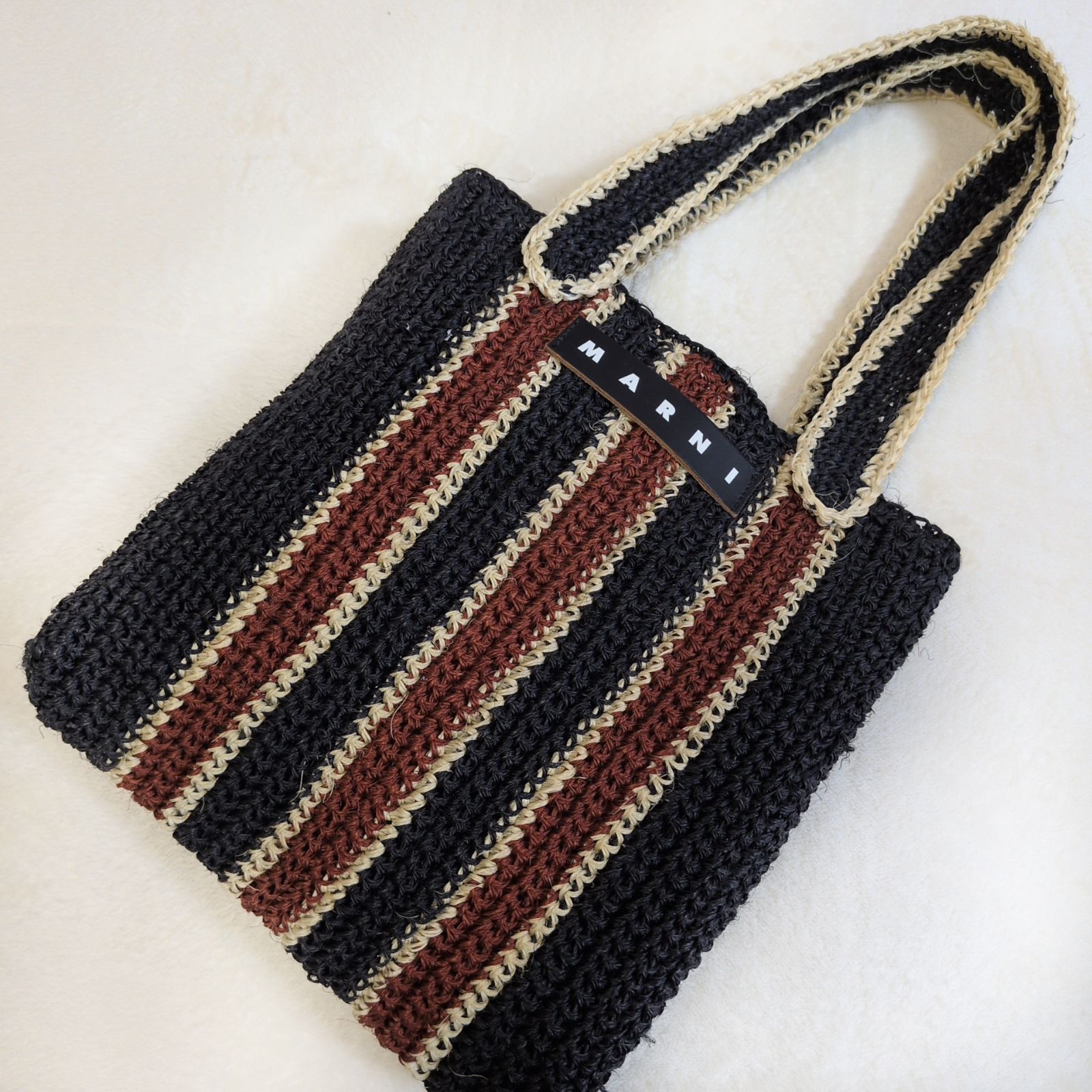 未使用品✨　マルニ　フィケ　クロシェ　トートバッグ かごバッグ　MARNI ベージュ レッド クロシェ製 MARNI MARKET FISHバッグ | Marni