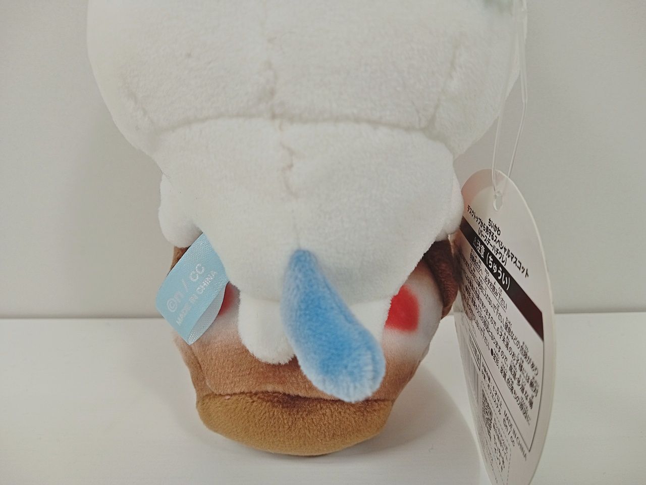 ちいかわ デスクトップから見守るスペシャルマスコット バースデーちい