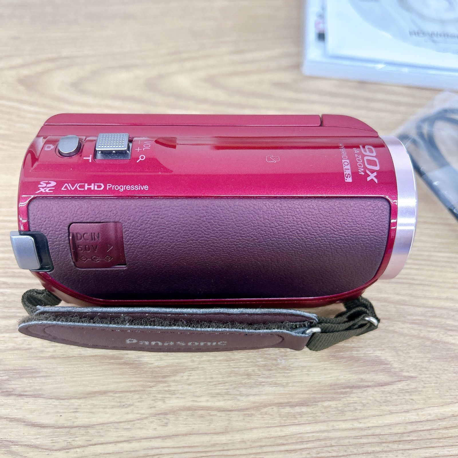 通電確認済・動作未確認】パナソニック ビデオカメラHC-V550M レッド