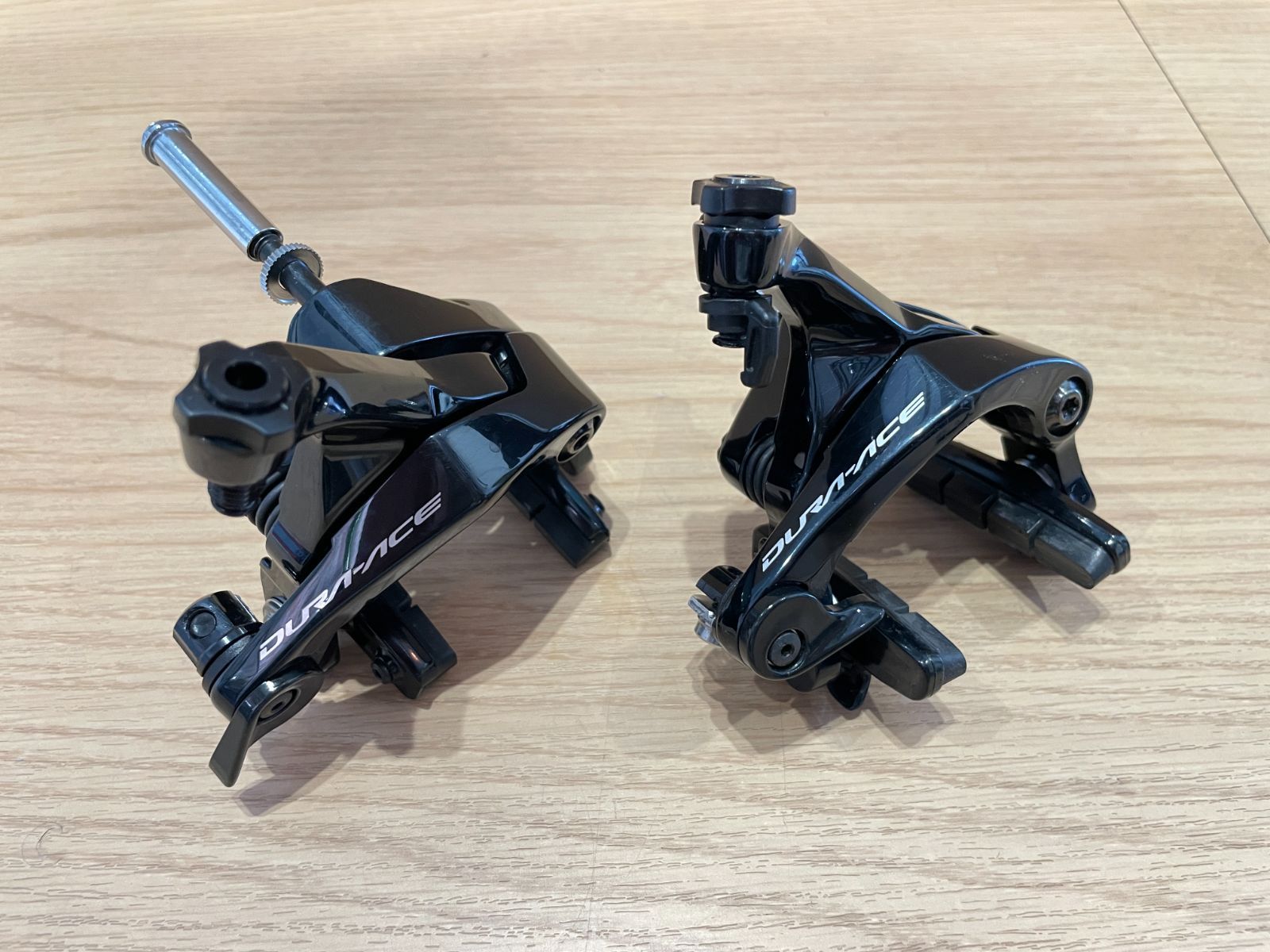 DURA-ACE SHIMANO キャリパーブレーキ r9100 ブレーキの通販