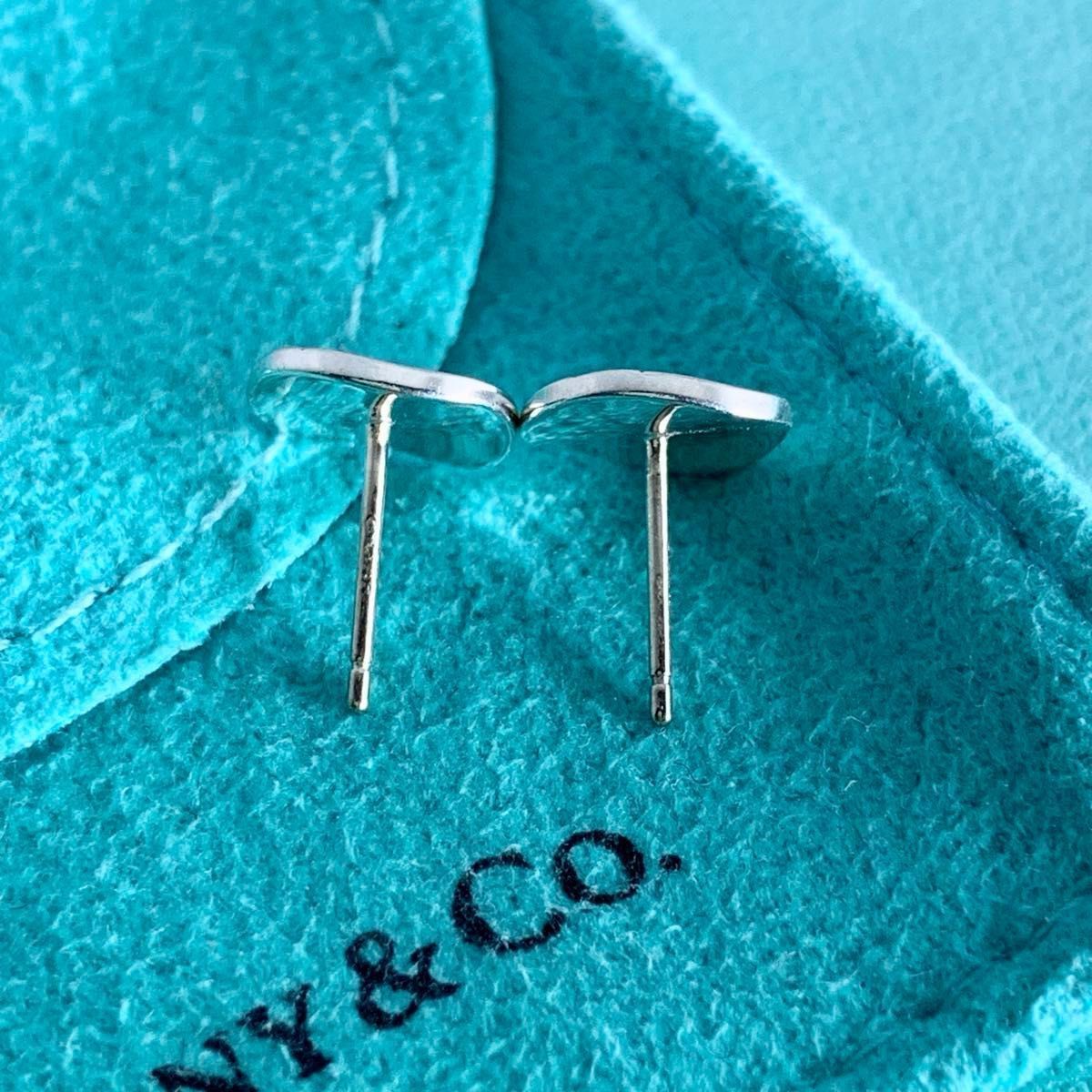 ティファニー ノーツ ラウンド ピアス シルバー 925 XR1 - メルカリ