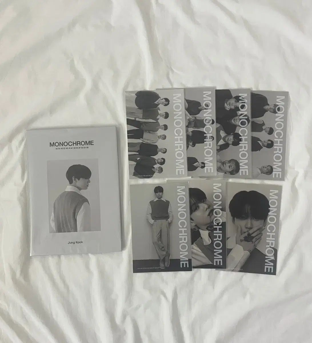 ジョングク MONOCHROME ポストカードブック+プリント写真 BTS