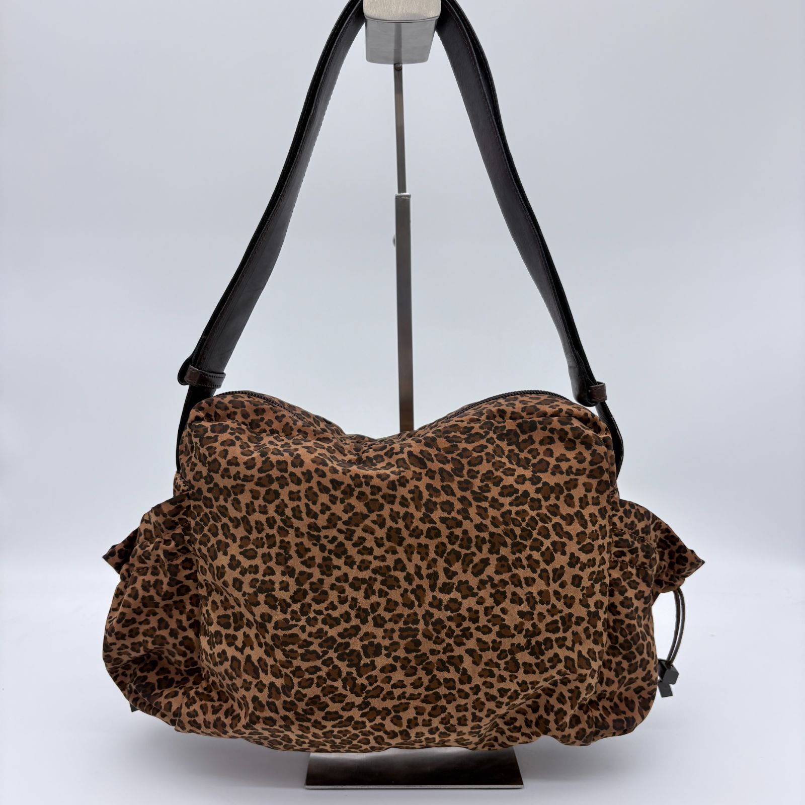 BOTTEGA VENETA (ボッテガヴェネタ) ショルダーバッグ 肩掛け