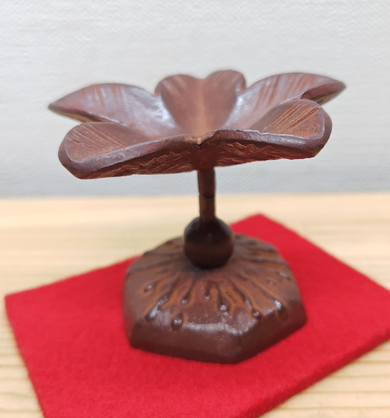 送料込【逢絢亭】茶道具 蓋置 膳所焼 青交趾 つくね 陽炎園 共箱入り 送料込【逢絢亭】茶道具 蓋置 膳所焼 青交趾 つくね 陽炎園 共箱入り