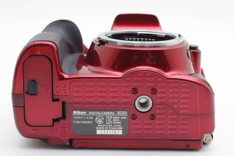 ★極上品★シャッター数515★ ニコン NIKON D5300 ボディ 実用品】Nikon ニコン D5300 ボディ 赤 レッド シャッター数9826枚と