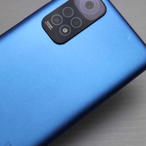 超美品 SIMフリー Redmi Note 11 トワイライトブルー スマホ 白ロム