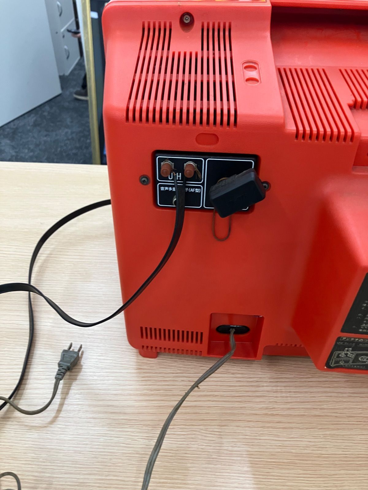 NEC カラーテレビジョン受信機 レトロ - メルカリ