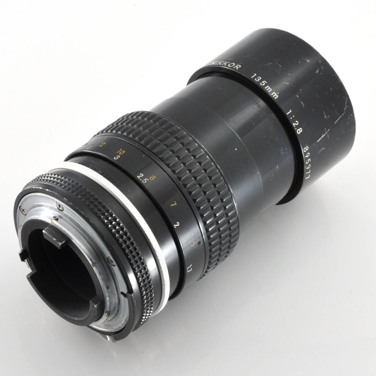 カメラ 【ニコン】Nikon NIKKOR Ai 135mm F2.8 中望遠単焦点レンズ #P832