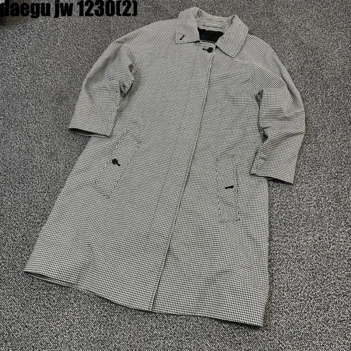 バーバリー ハウンドトゥース チェック ハーフ コート 90 - メルカリ