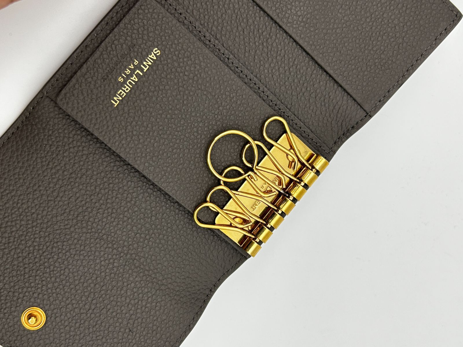  YVES SAINT LAURENT イヴサンローラン YSLロゴキーケース 6連キーケース キーケース 小物