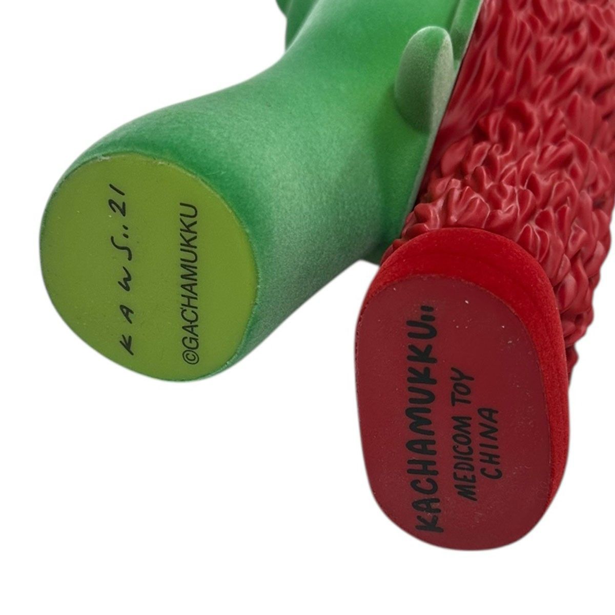 KAWS×MEDICOM TOY KACHAMUKKU Original colorway ガチャピンムック