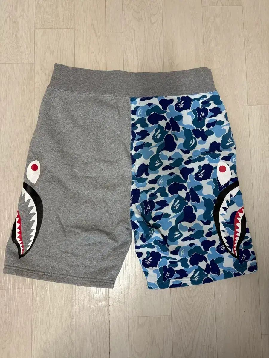 A BATHING APE アベイシングエイプ abc ブルー カモフラ シャーク