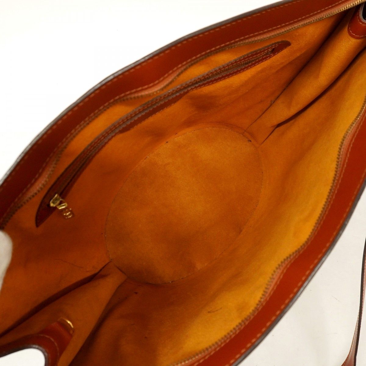 5pd6464】ルイヴィトン ショルダーバッグ エピ サンジャック