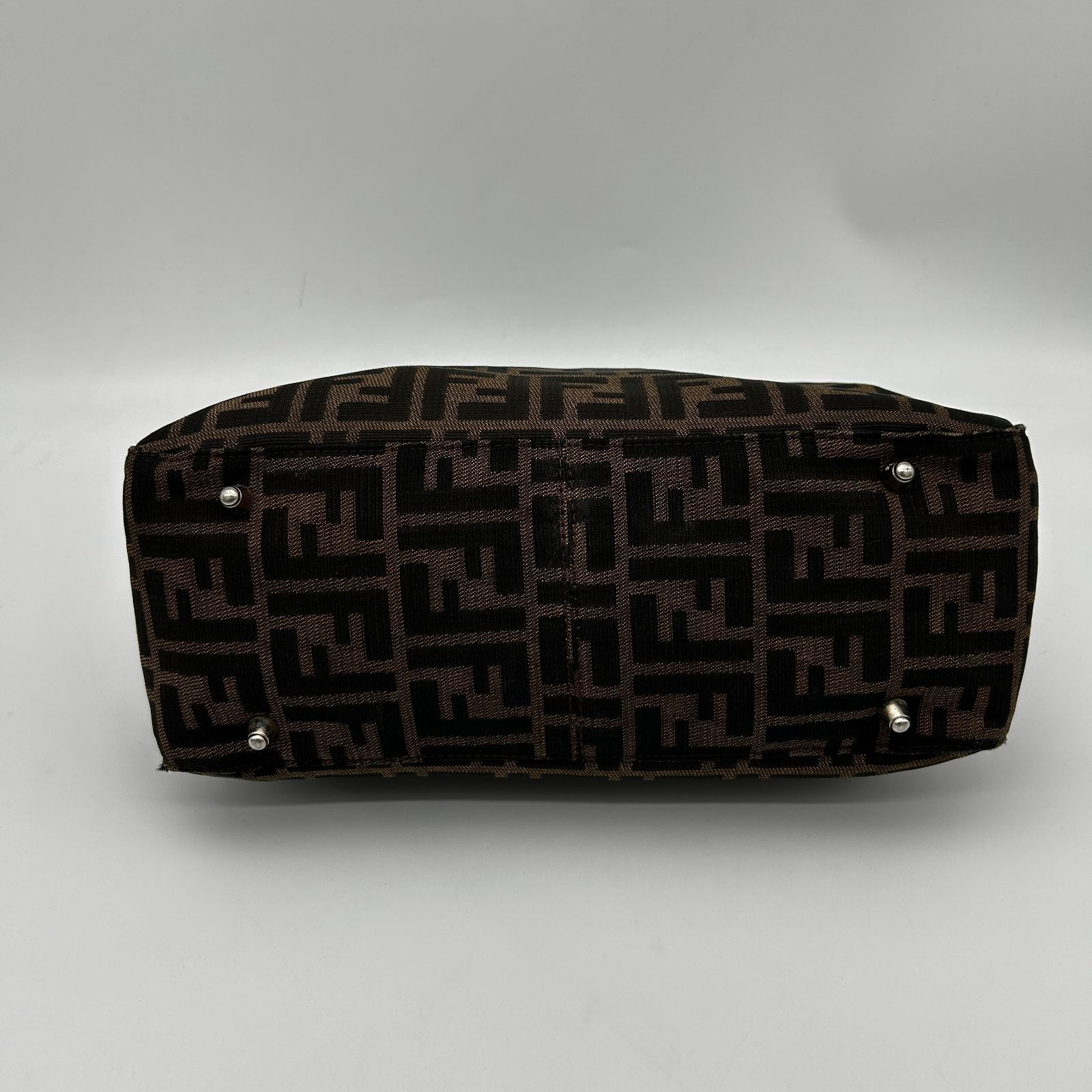 FENDI（フェンディ）ズッカ ハンドバッグ トートバッグ ナイロン