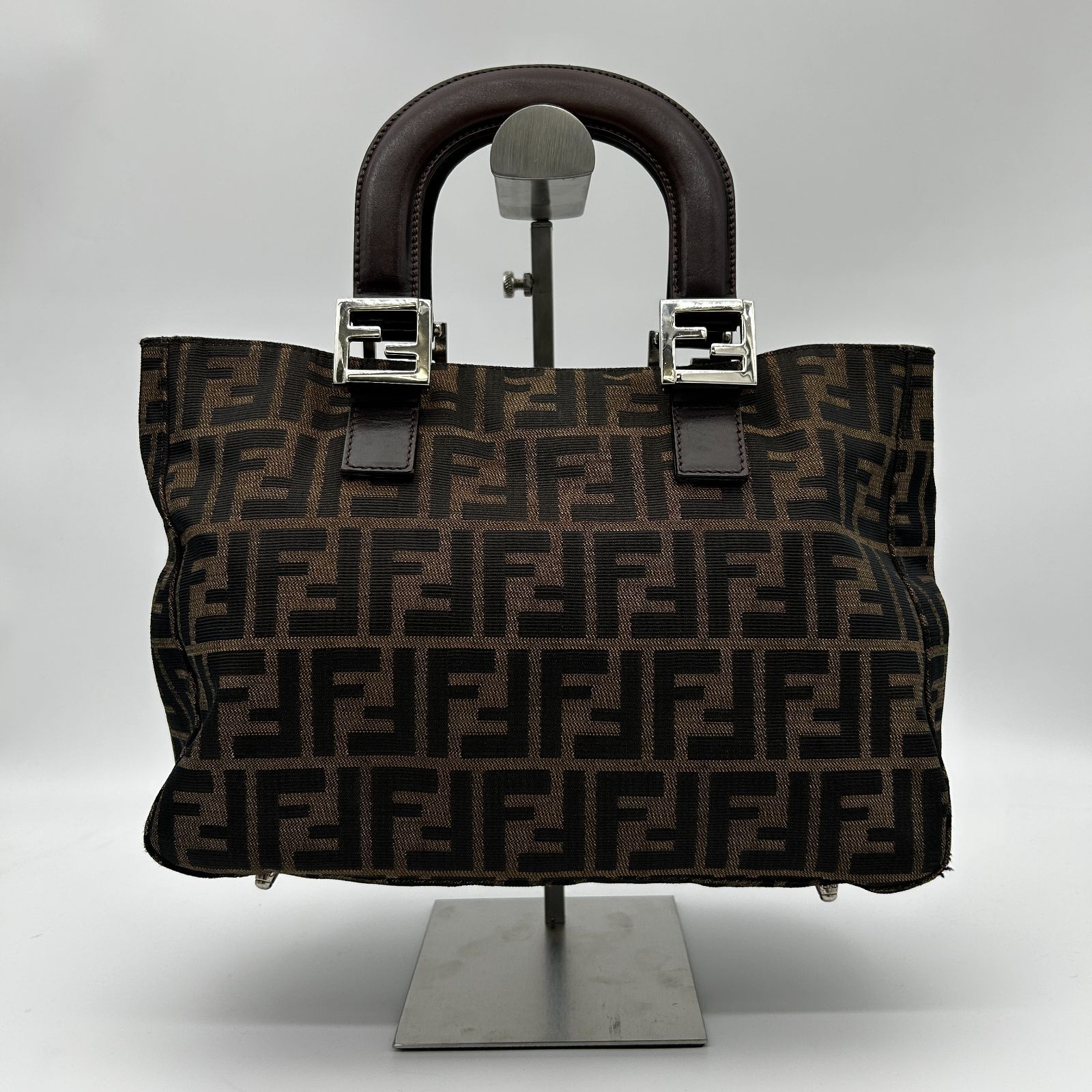 【中古】フェンディ FENDI トートバッグ ハンドバッグ ナイロンキャンバス レザー FF ズッカ柄 ロゴ 総柄 黒 ブラック FENDI（フェンディ）ズッカ ハンドバッグ トートバッグ ナイロン