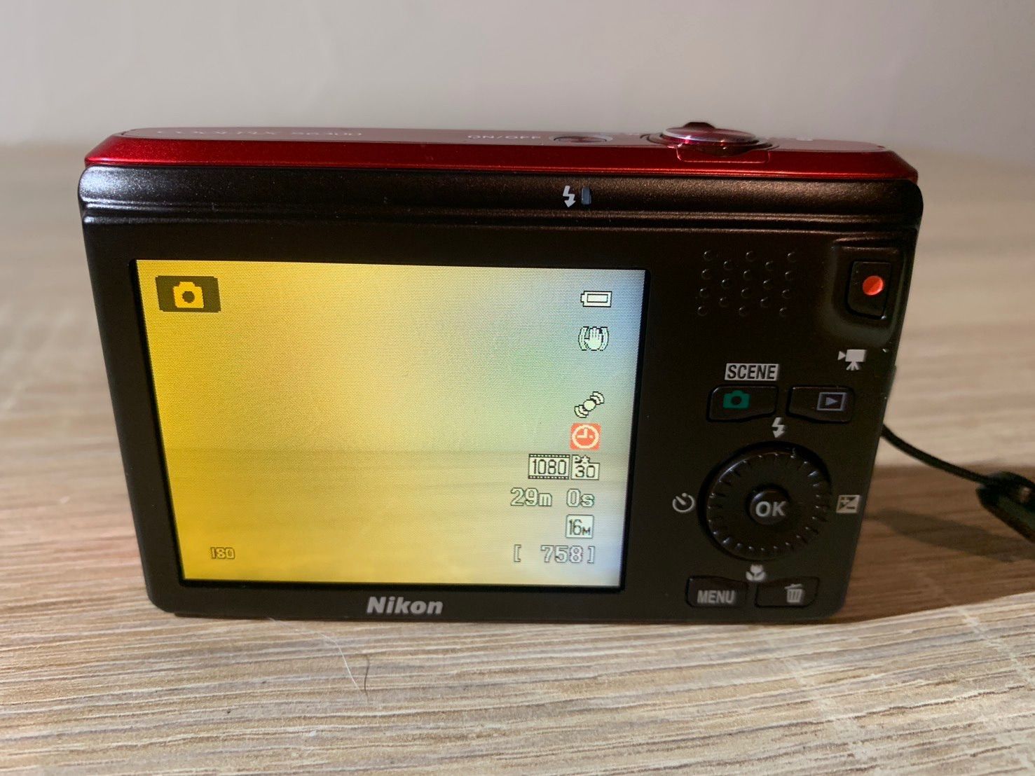 7436 Nikon COOLPIX S6300 レッド 動作確認済み バッテリー付属 - メルカリ