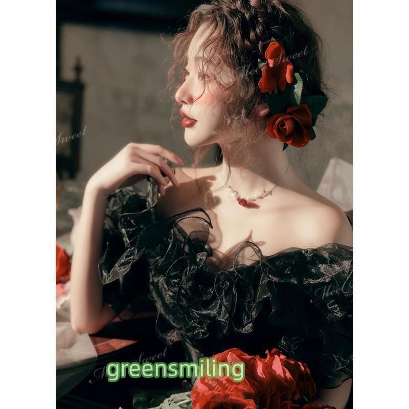 カラードレス プリンセス ブラック オフショルダー ボリューム