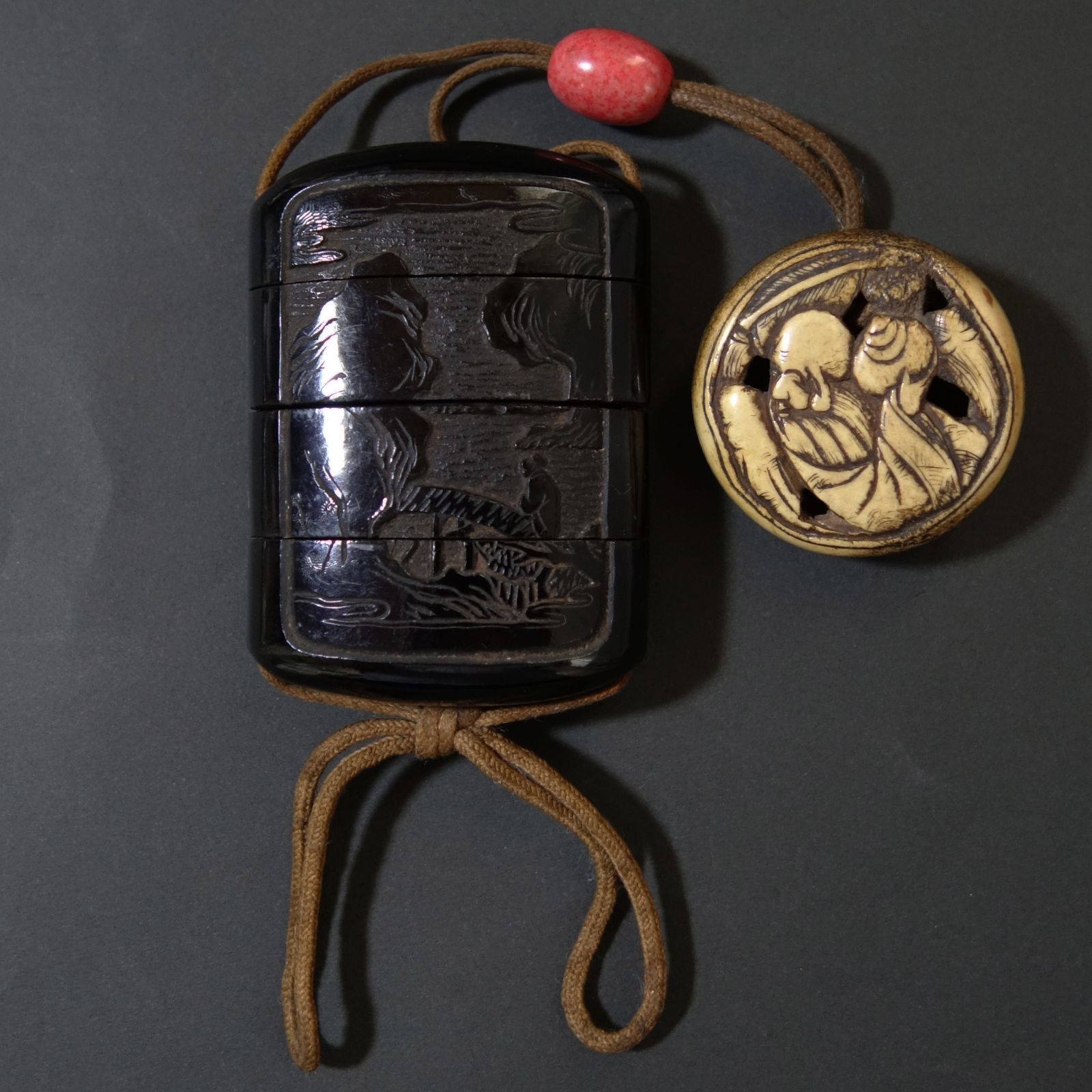 漆器印籠　根付　縦長 漆器 印籠 漆器印籠 根付 縦長 Inro ｜SAGEMONOYA