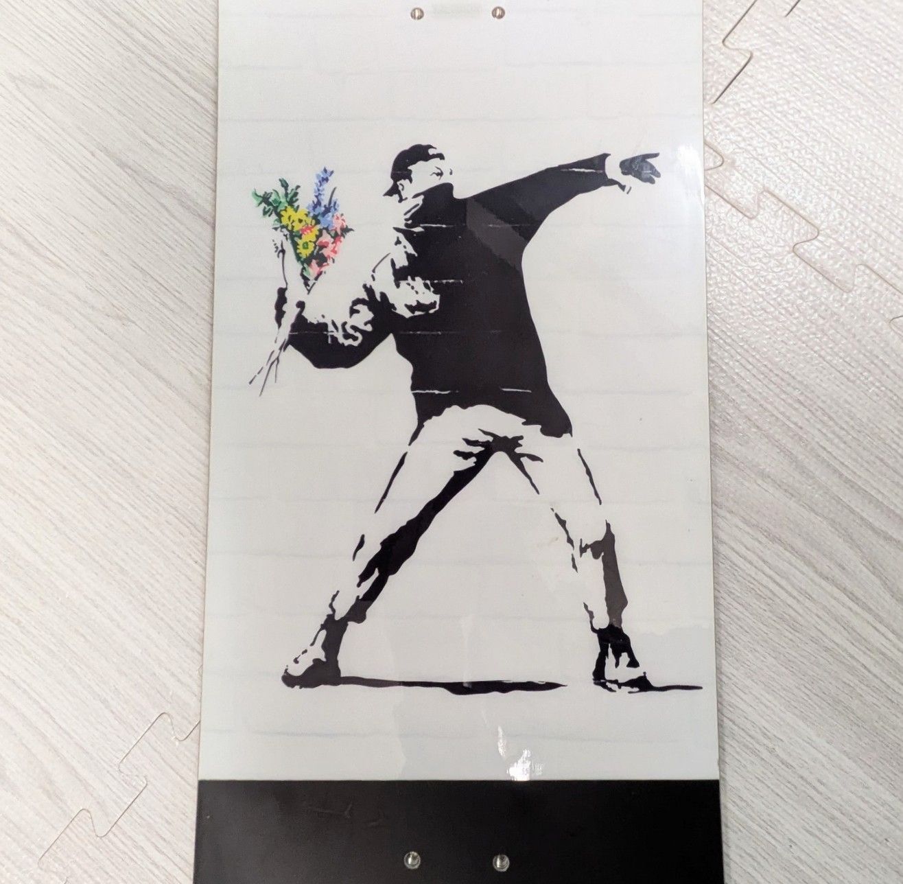 良品 希少 バンクシー SALOMON スノーボード THE wall 143cm サロモン