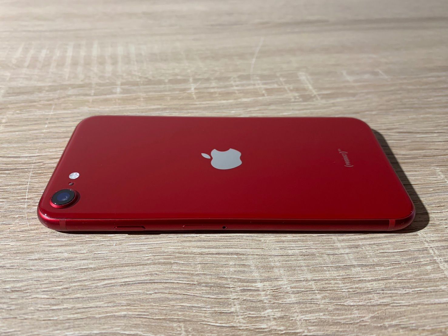 7449 iPhone SE 第三世代 レッド ジャンク品 バッテリー付属 - メルカリ