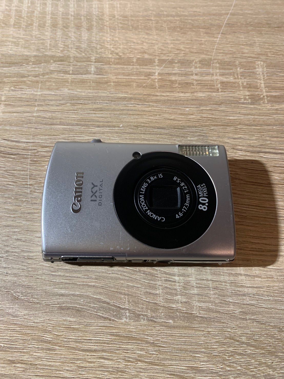 7453 Canon IXY DIGITAL 910 IS シルバー ジャンク品 バッテリー付属