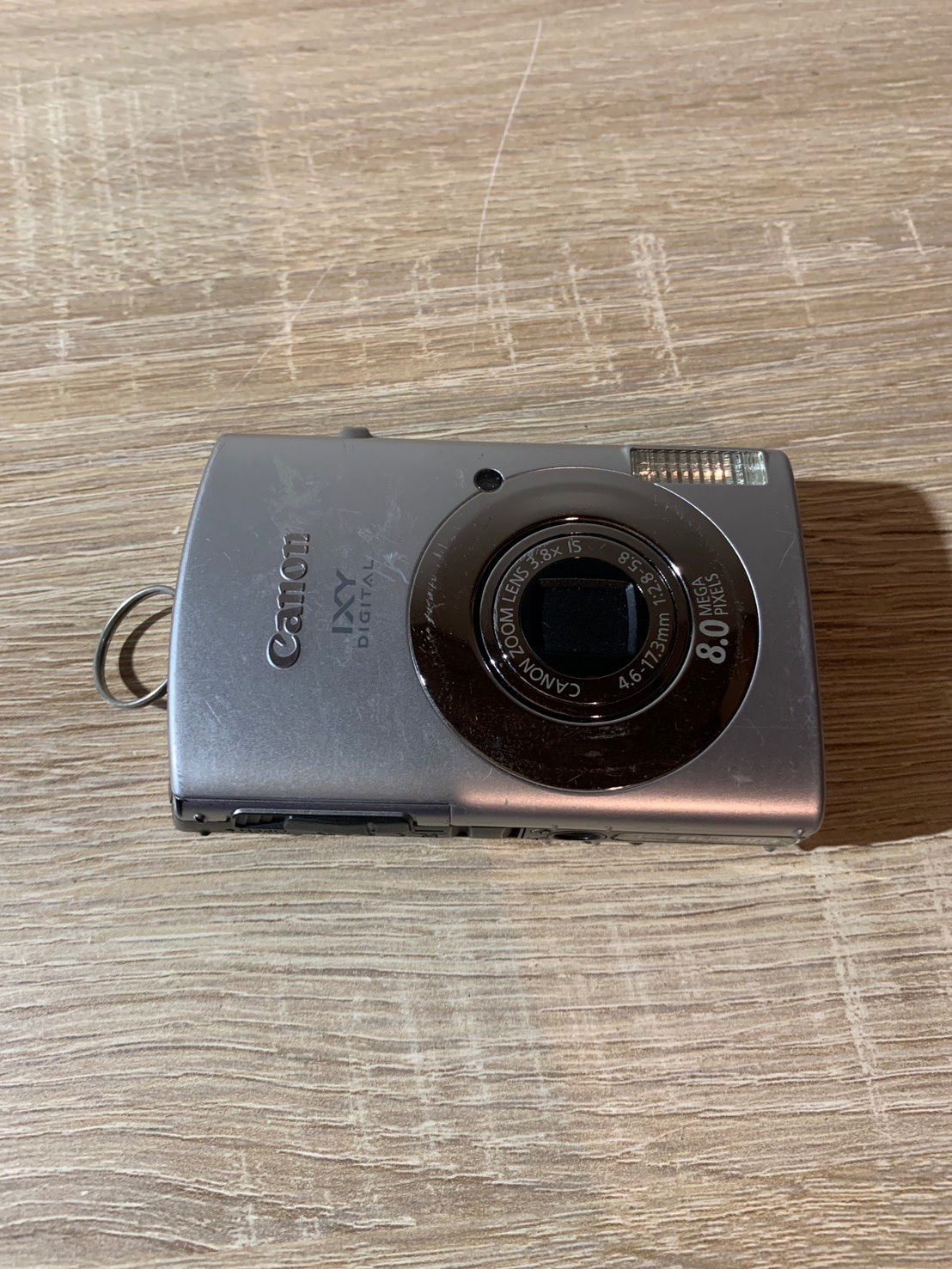 7454 Canon IXY DIGITAL 910 IS シルバー バッテリー付属