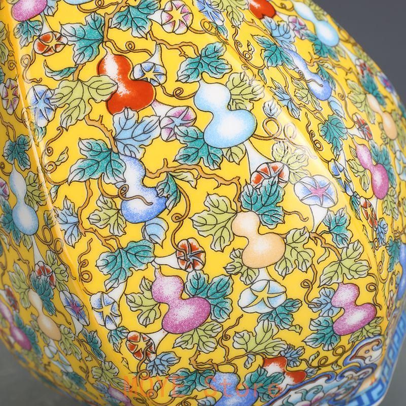 景徳鎮の花瓶 装飾品 工芸品 美術品 置物 - メルカリ