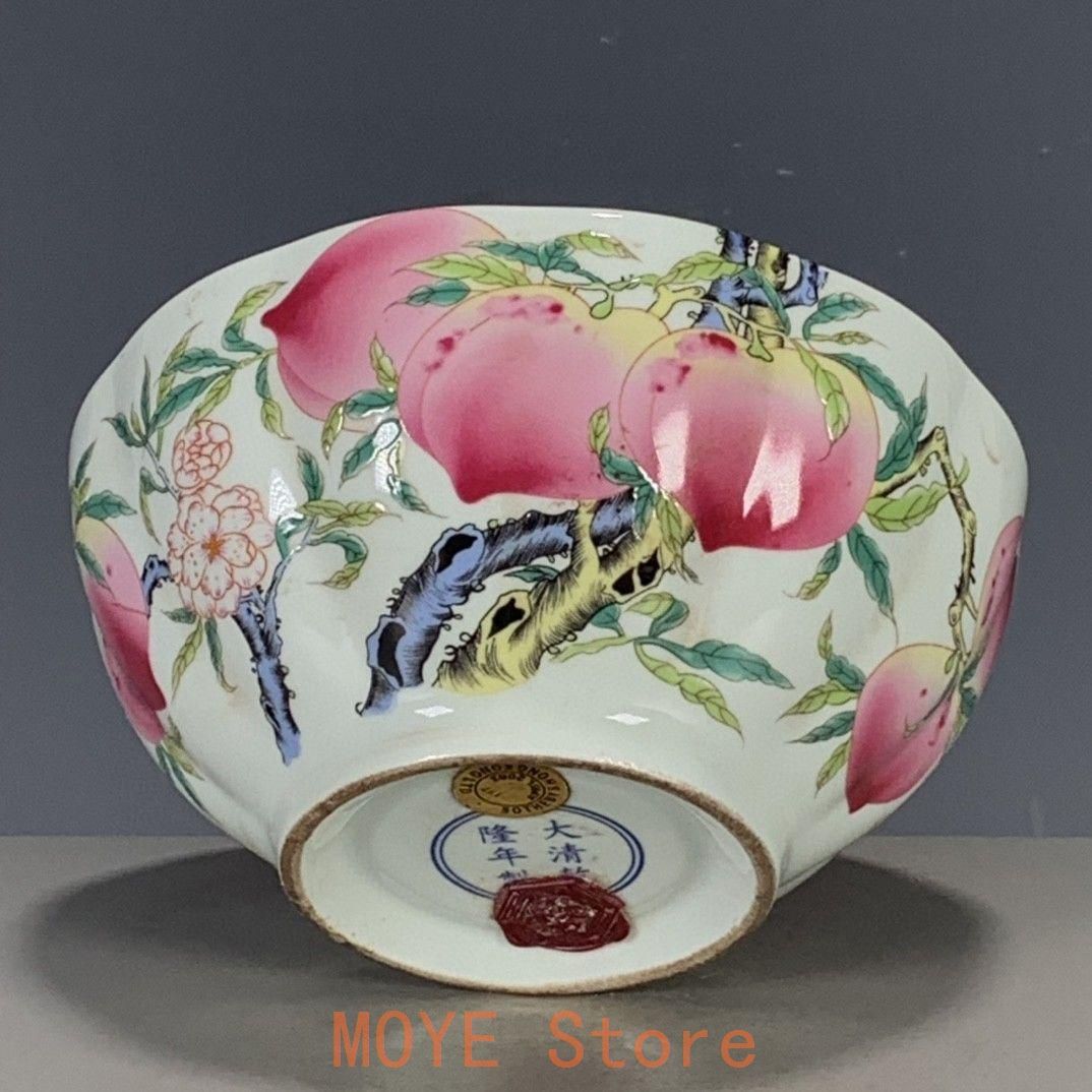 清乾隆青花寿桃紋花瓶 景徳鎮 陶磁器 装飾品 現代工芸品美術品 置物 乾隆粉彩寿桃碗 景徳鎮 陶磁器 装飾品 工芸品 美術品 置物 - メルカリ