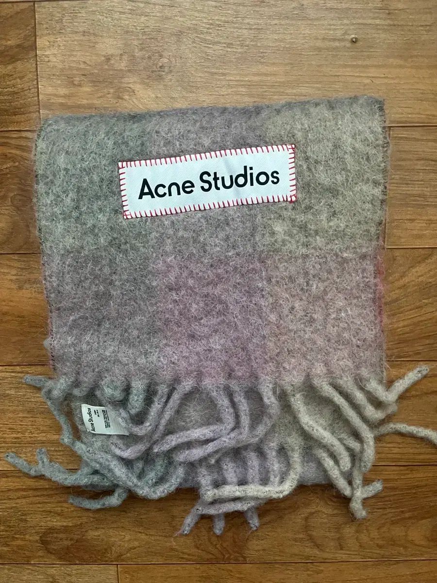 アクネストゥディオズ チェックマフラー ピンク