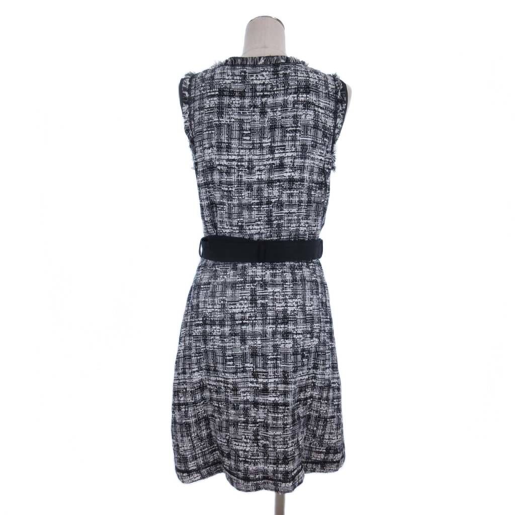 新品未使用　ESCADA ノースリーブ　ワンピース エスカーダ ESCADA ツイード ノースリーブ ワンピース ベルト ひざ丈