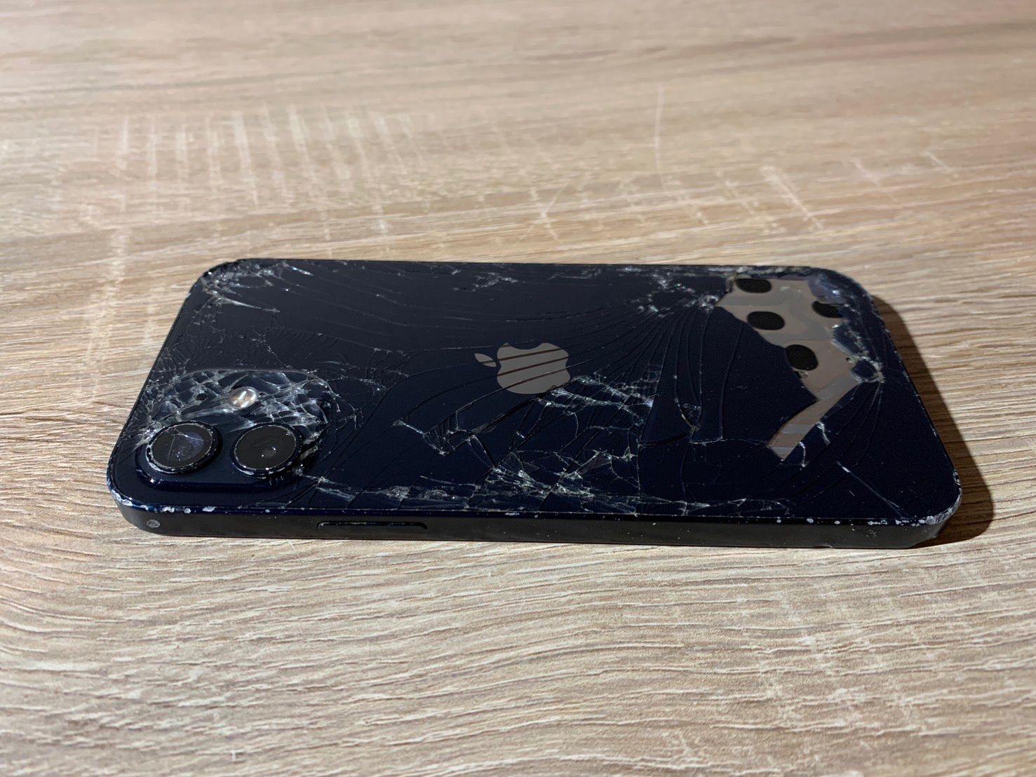 7475 iPhone 12 ブラック ジャンク品 - メルカリ