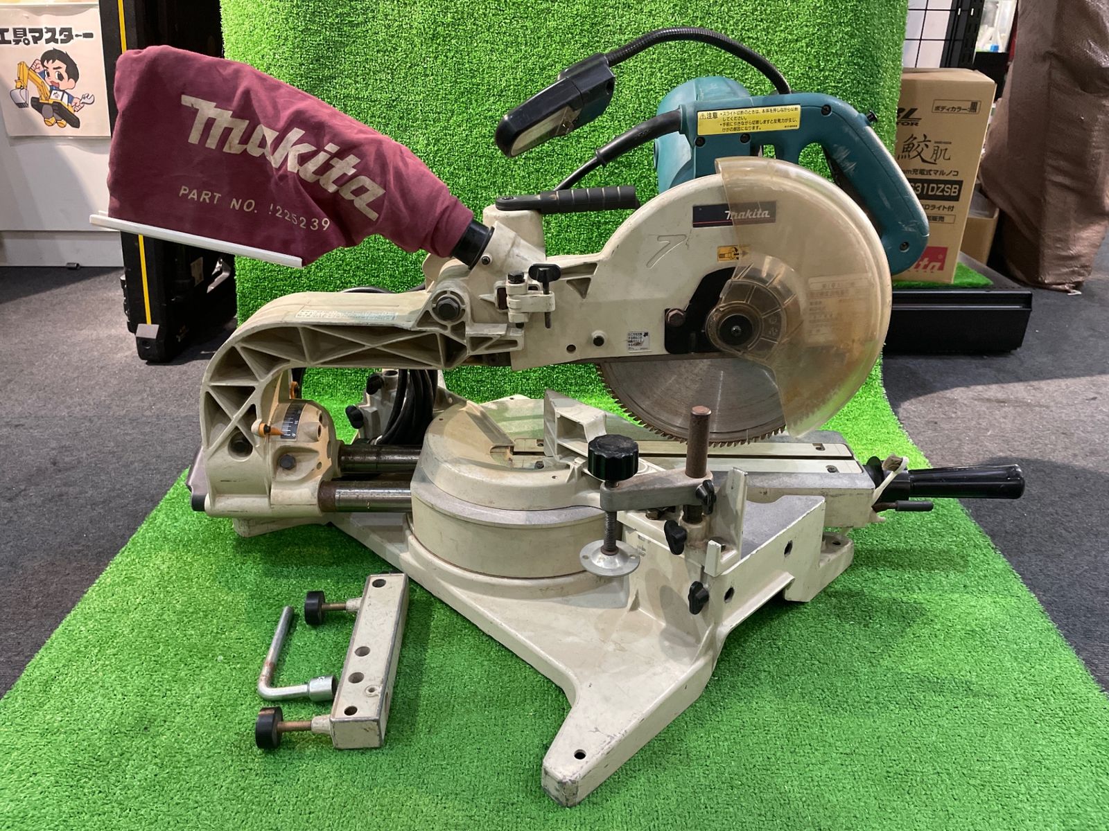 マキタ LS1014 260㎜スライドマルノコ ※現状品 使用感有 ロックピンを