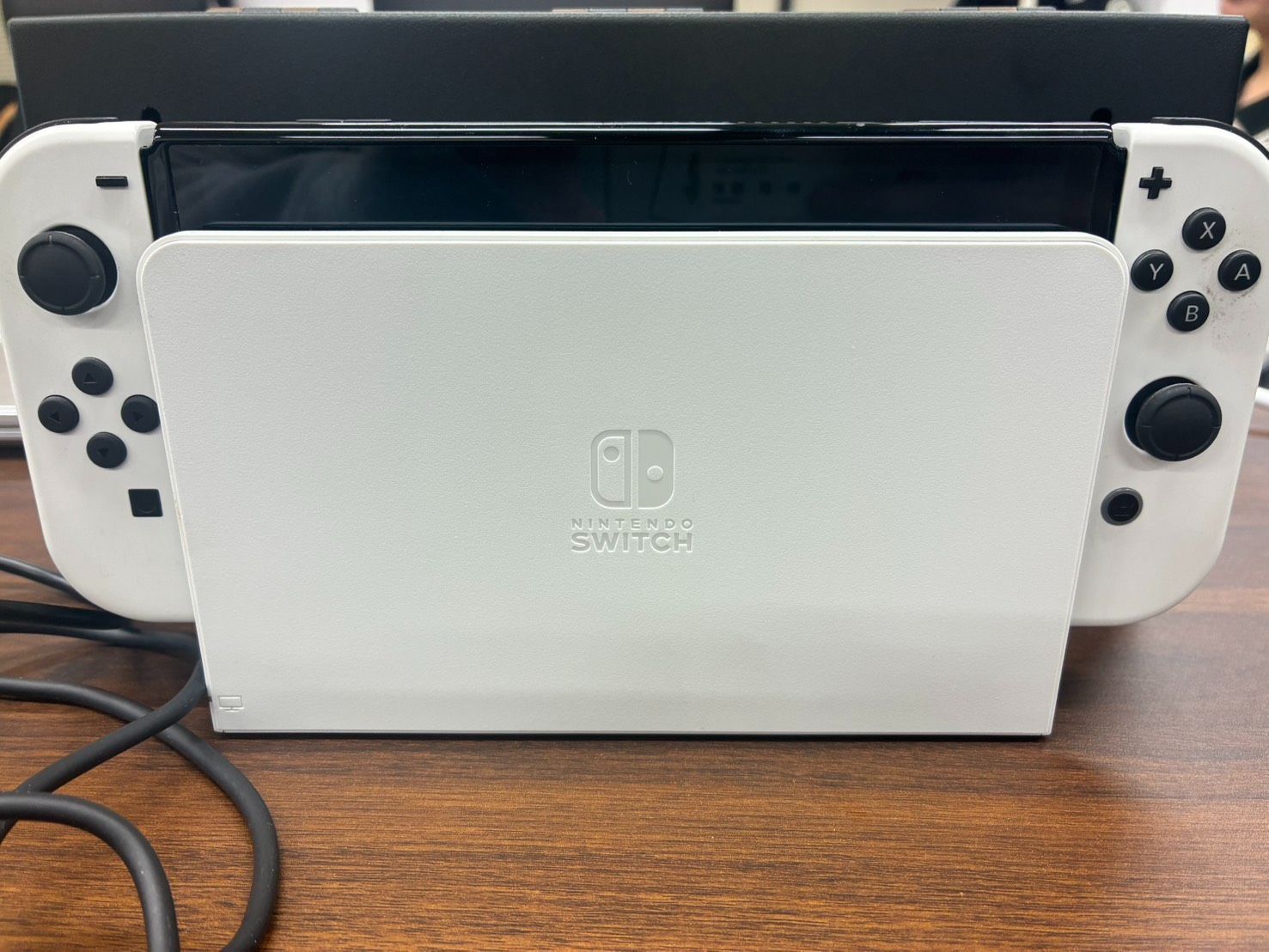 本体＋ケースセット】Nintendo Switch (有機ELモデル) [ホワイト