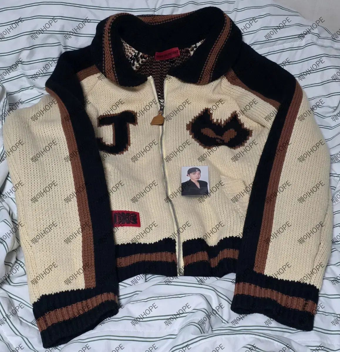 原価以下 / トレカ付き BTS ジェイホープ J-HOPE カーディガン