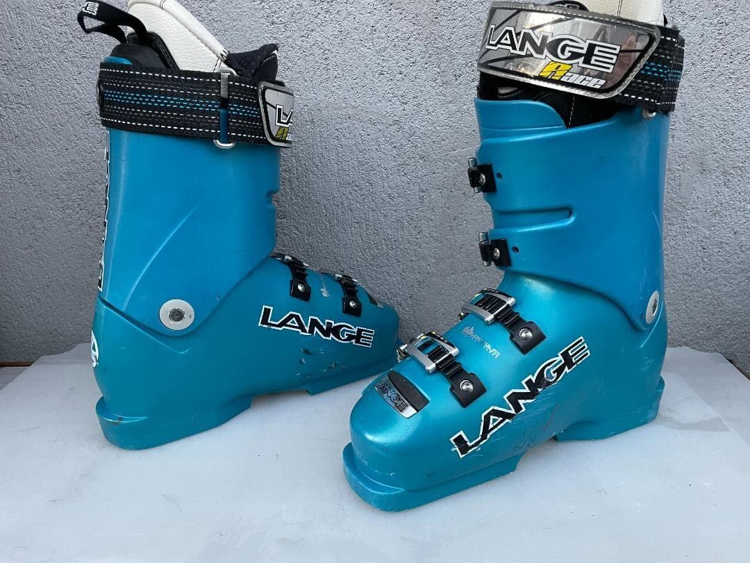 LANGE RS130　中古　25.5 LANGE スキーブーツ RS130 25.5cm 中古 新品未使用保管品 ラング LANGE