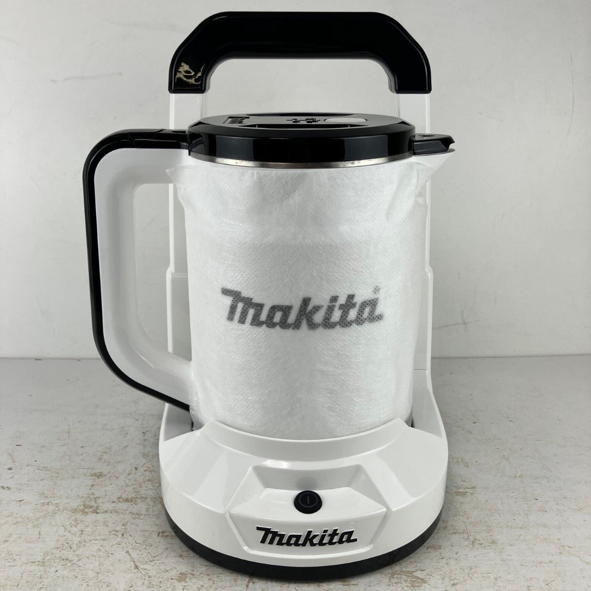 ЗЗMAKITA マキタ 18v+18v 36v 充電式ケトル 取説 箱付 ※バッテリー