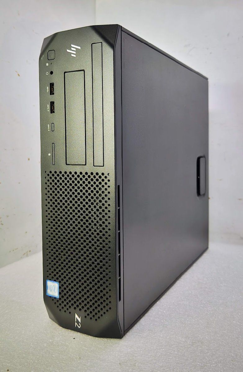 ☆○[Win11] 8世代Xeon グラボ搭載 省スペース型WS HP Z2 SFF G4