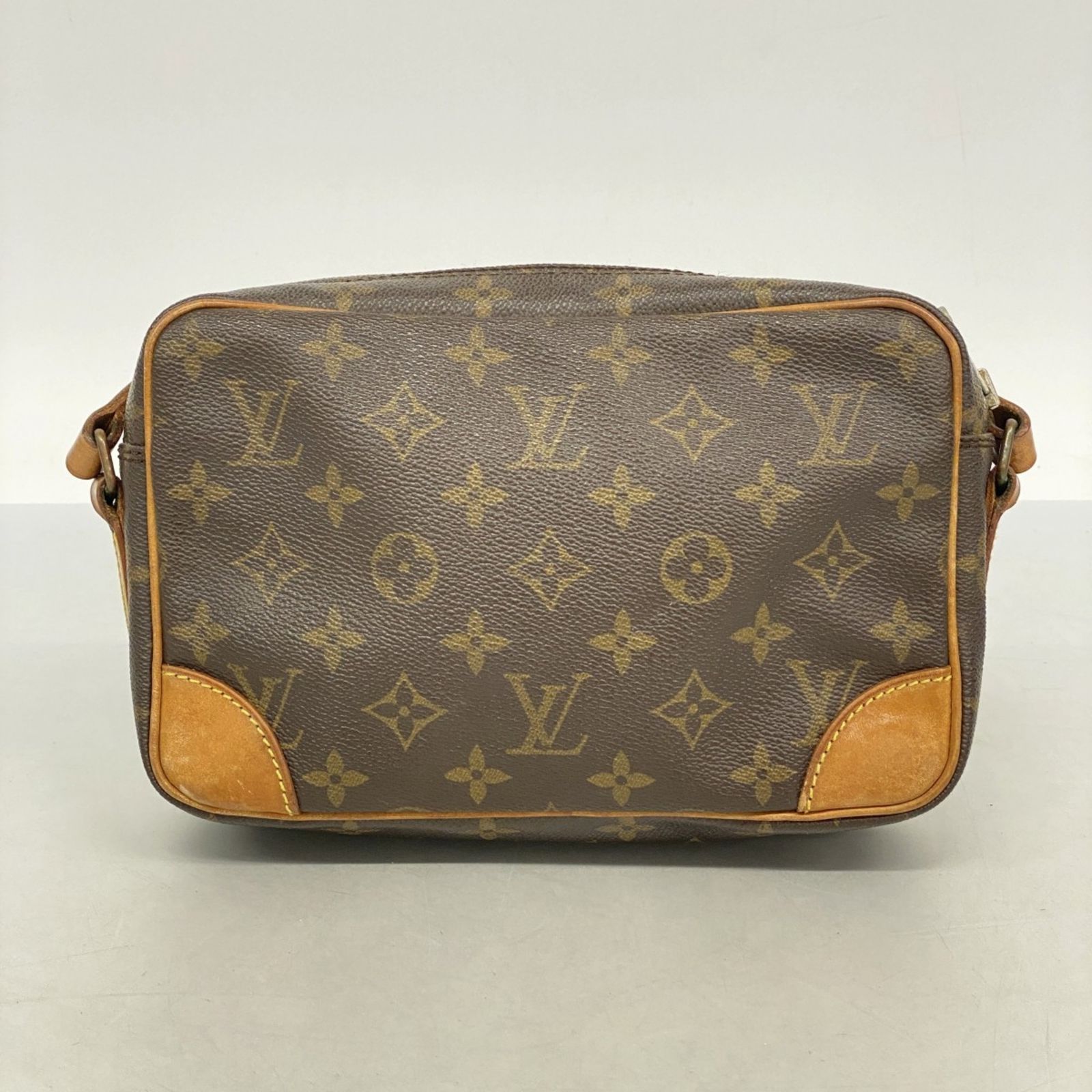 ルイヴィトントロカデロ24ブラウン ショルダーバッグ ルイヴィトントロカデロ24ブラウン ショルダーバッグ LOUIS VUITTON